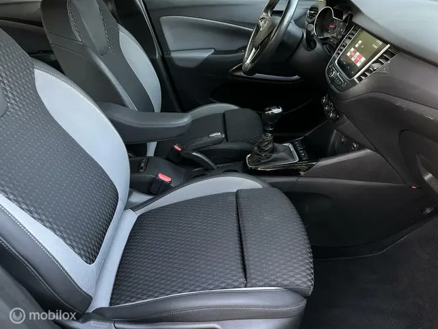 Opel Crossland X 1.2 Turbo Innovation 2019 Benzine 9