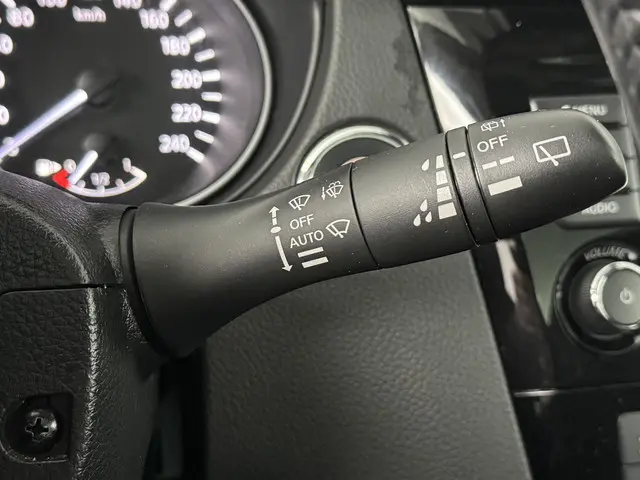 Nissan QASHQAI 1.3 DIG-T N-Connecta 2020 Benzine 24