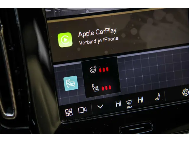 Volvo XC40 2.0 B3 Plus Black Edition 2025 Benzine 22