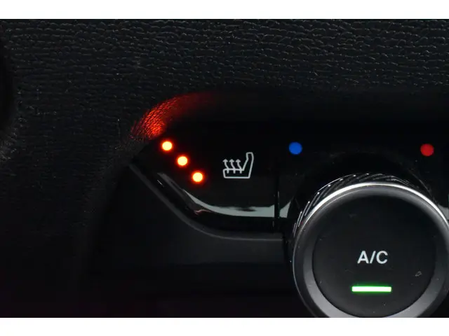 Citroën ë-C4 Shine 50 kWh 2021 Elektrisch 21