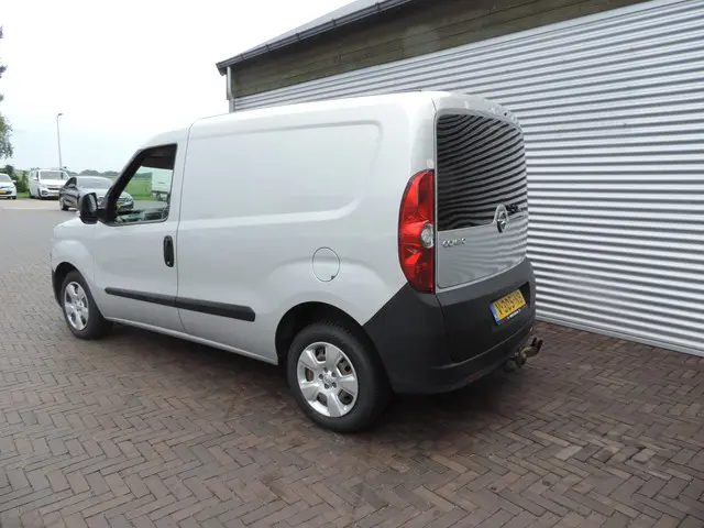 Opel Combo 1.6 CDTi L1H1 Edition 2018 Diesel 6