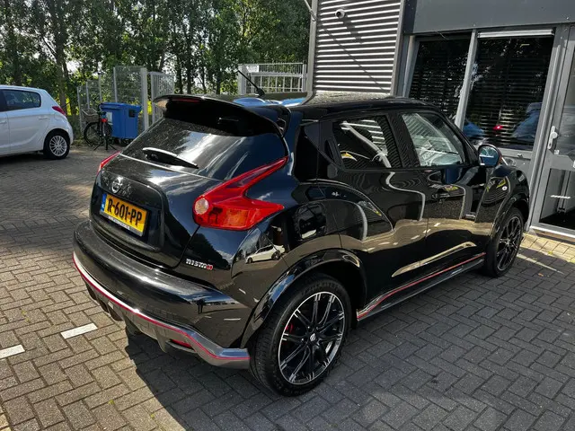 Nissan Juke 1.6 Turbo NISMO 2013 Benzine 9