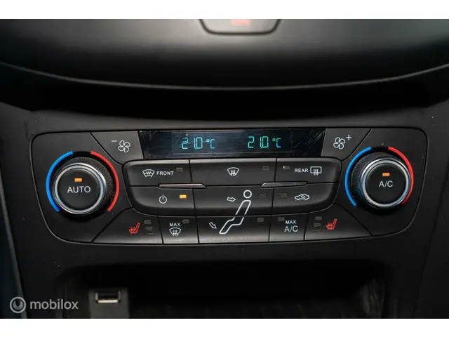 Ford Focus 2.3 RS 350PK RECARO|CAMERA|XENON| 2015 Benzine 35