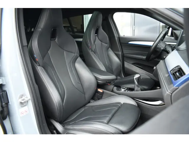 BMW X2 xDrive25e M-Sport 2023 Hybride Benzine 35