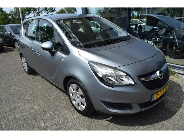 Opel Meriva 1.4 Berlin 2014 Benzine 4