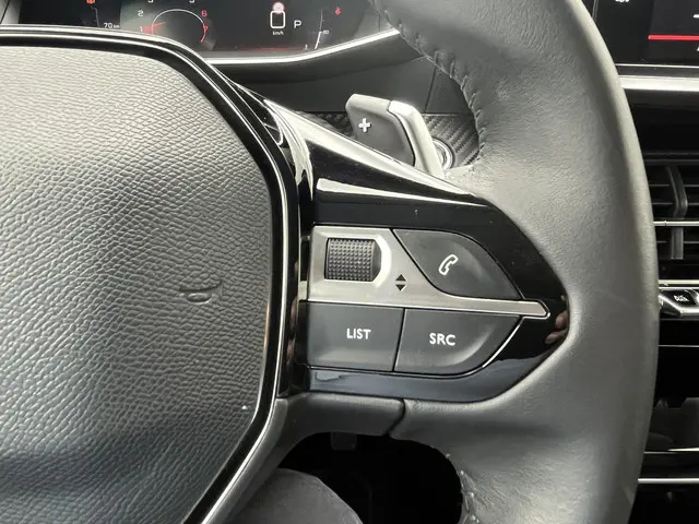 Peugeot 2008 1.2 PureTech Allure Pack 2021 Benzine 59