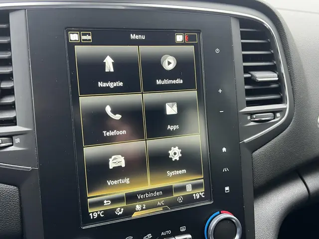 Renault Mégane Estate 1.3 TCe Limited 2019 Benzine 13