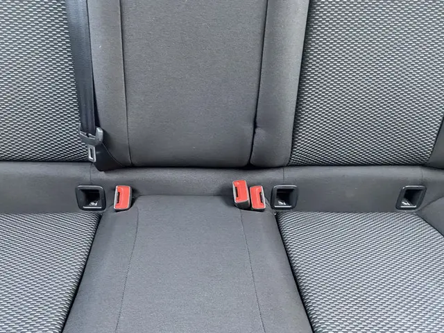 Volkswagen Polo 1.0 MPI Comfortline 2018 Benzine 28