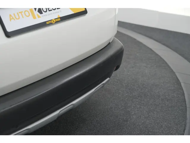 Peugeot 2008 PureTech 130 Allure 2019 Benzine 24