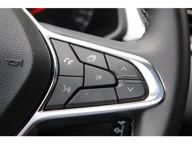 Renault Captur 1.0 TCe 90 evolution 2023 Benzine 37