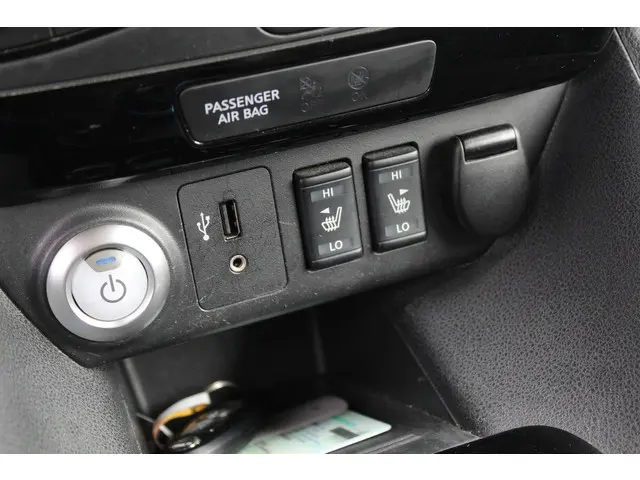 Nissan Leaf Tekna 40 kWh//360 CAMERA//NAVI!! 2019 Elektrisch 18
