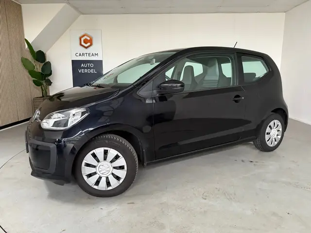 Volkswagen up! 1.0 BMT high up! Airco 2017 Benzine 4