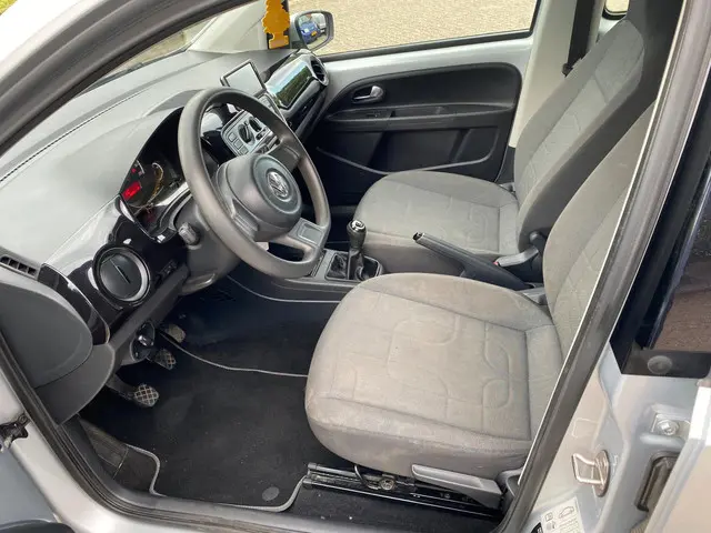 Volkswagen up! 1.0 move up! BlueMotion 2016 Benzine 5