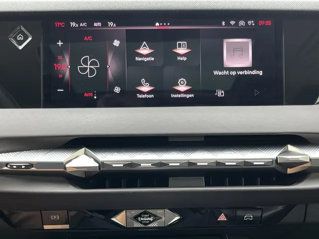 DS DS 4 E-Tense La Première 2022 Hybride Benzine 92
