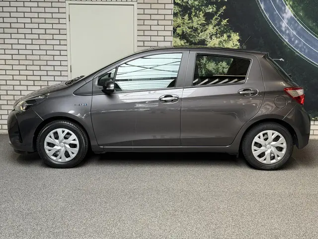 Toyota Yaris 1.5 Hybrid Aspiration 2018 Hybride Benzine 2