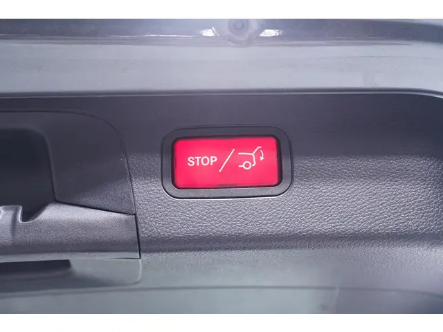 Mercedes-Benz GLC 220 d 4MATIC Edition 1 2015 Diesel 18