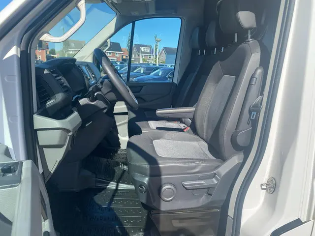Volkswagen Crafter 35 2.0 TDI L3H3 Trendline 2018 Diesel 9