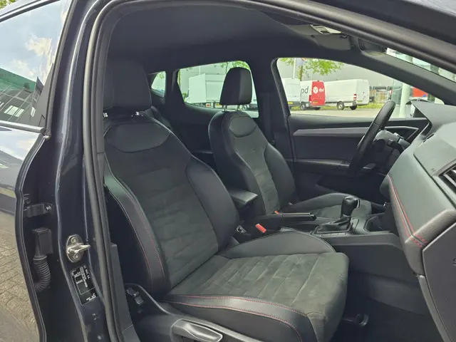 SEAT Ibiza 1.0 TSI FR Business |Automaat|Navi ! 2019 Benzine 19