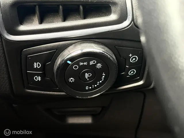 Ford Focus Wagon 1.6 EcoBoost Titanium 2012 Benzine 18