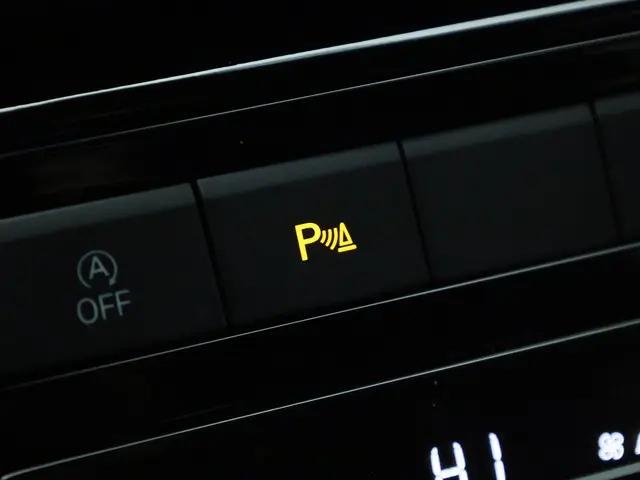 Volkswagen T-Cross 1.5TSI/150PK R-Line DSG 2025 Benzine 25