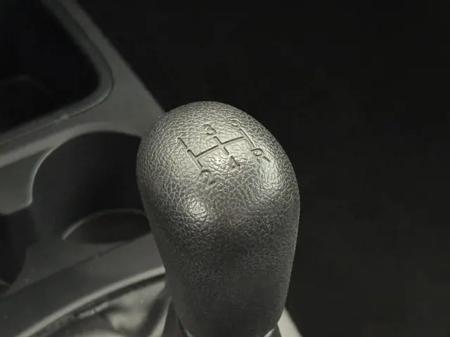 Mitsubishi Space Star 1.0 Inform 2013 Benzine 34