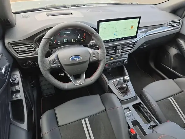 Ford Focus Wagon 2.3 EcoBoost ST-X 2024 Benzine 9