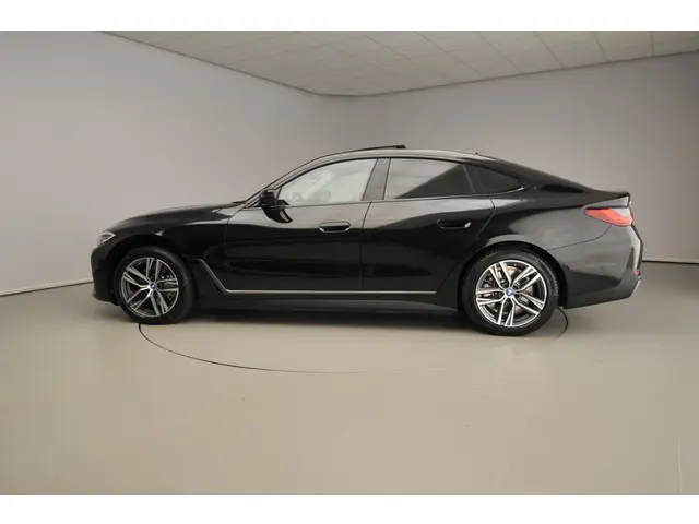 BMW i4 Gran Coupe eDrive35 2023 Elektrisch 2