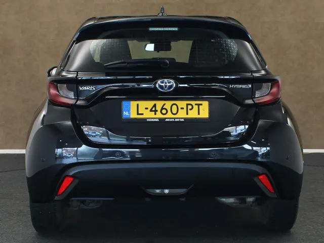 Toyota Yaris 1.5 Hybrid Active 2021 Hybride Benzine 9