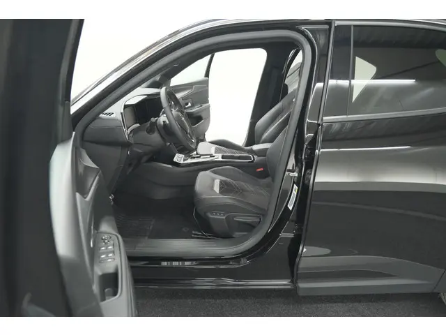 Opel Mokka Turbo 130 AT8 Ultimate 2024 Benzine 25