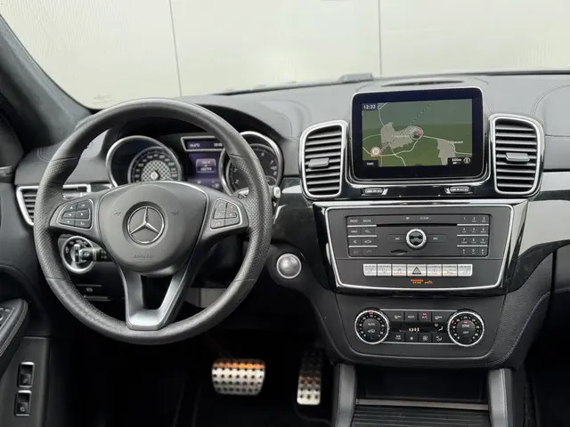 Mercedes-Benz GLE 500 AMG 4MATIC 2016 Benzine 18