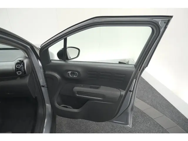 Citroën C3 Aircross PureTech 130 EAT6 Max 2024 Benzine 62