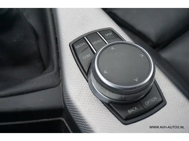 BMW 1 Serie 118i Centennial High Executive 2017 Benzine 17