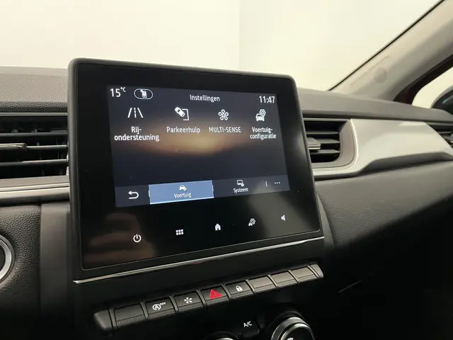 Renault Captur 1.0 TCe 90 Techno 2023 Benzine 32