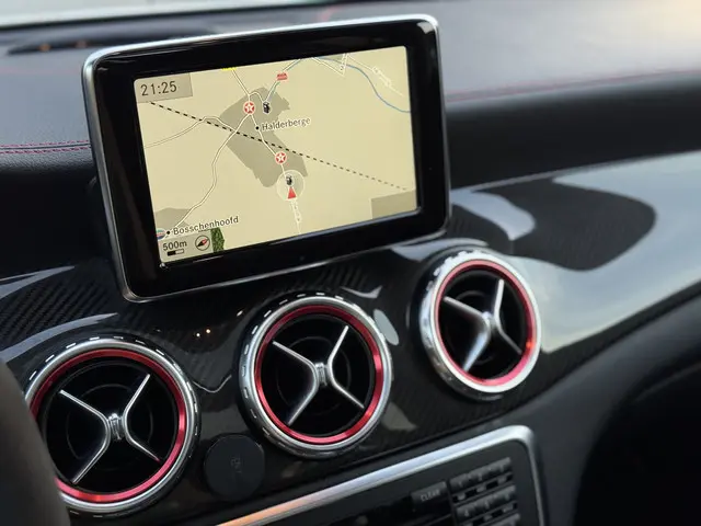 Mercedes-Benz GLA AMG 45 4MATIC 2014 Benzine 15