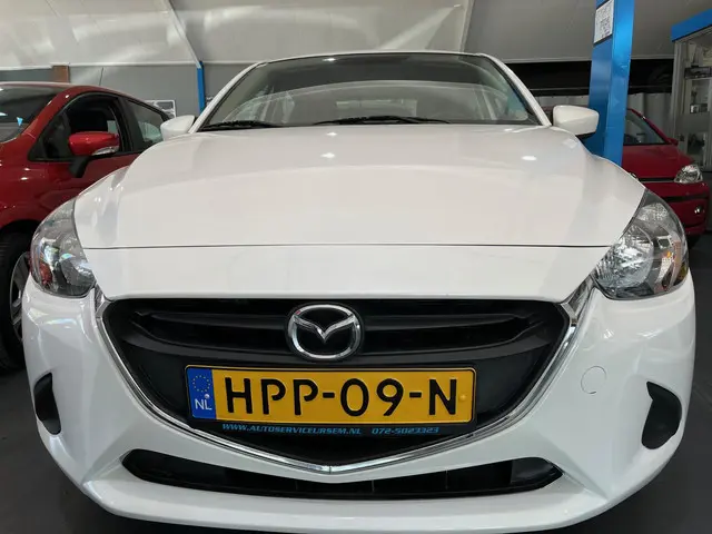 Mazda 2 1.5 Skyactiv-G S 2016 Benzine 13