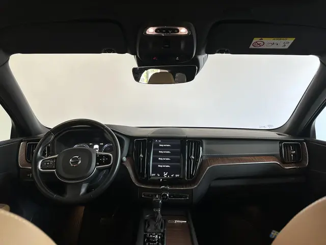 Volvo XC60 3