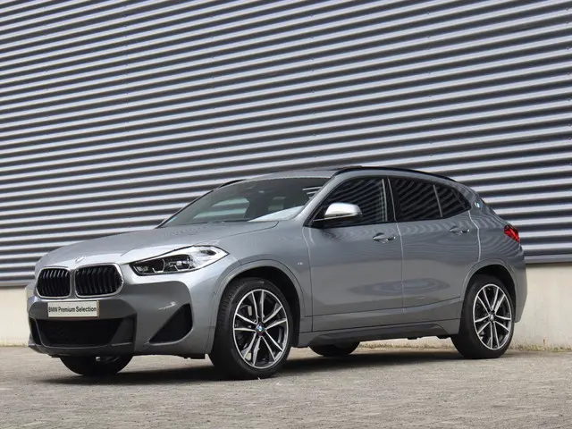 BMW X2 sDrive18i 2022 Benzine 35