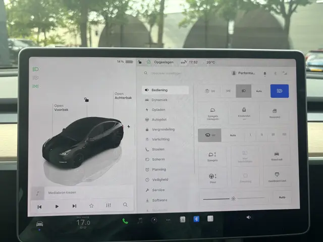 Tesla Model Y Performance AWD 75 kWh 2022 Elektrisch 22