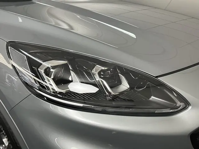 Ford Kuga 2.5 PHEV ST-Line X 2024 Hybride Benzine 59