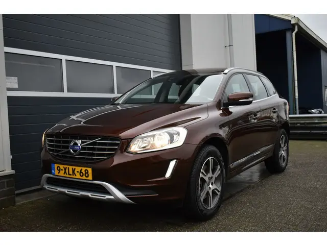 Volvo XC60 2.0 D4 FWD Summum automaat 2014 Diesel