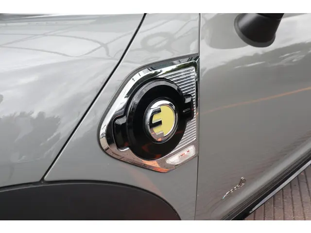 MINI Countryman Cooper S E ALL4 2022 Hybride Benzine 10