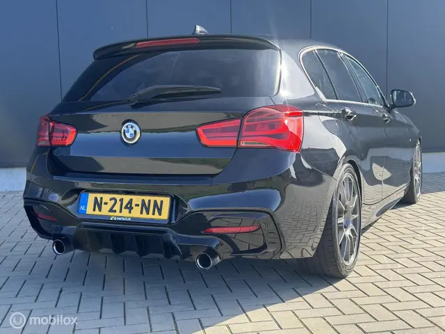 BMW 1 Serie M135i xDrive 2016 Benzine 7