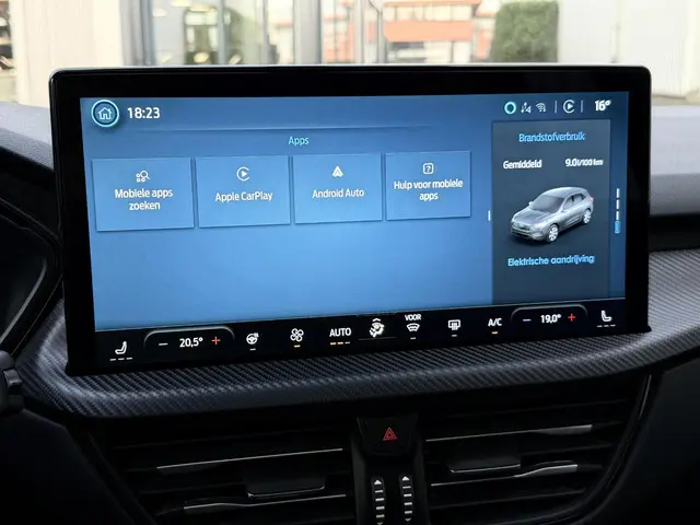 Ford Kuga 2.5 PHEV ST-Line X 2025 Hybride Benzine 40