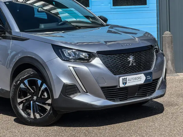Peugeot 2008 1.2 Allure Automaat 2023 Benzine 5