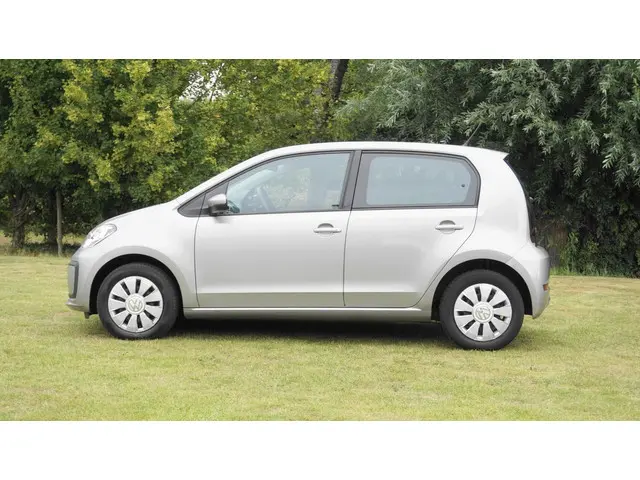 Volkswagen up! 1.0 BMT move up! 5 drs Airco 2018 Benzine 5