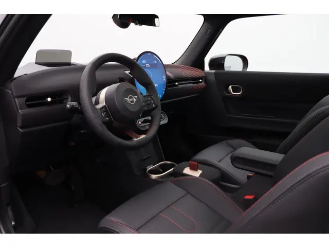 MINI 3-Deurs Cooper C 2024 Benzine 16