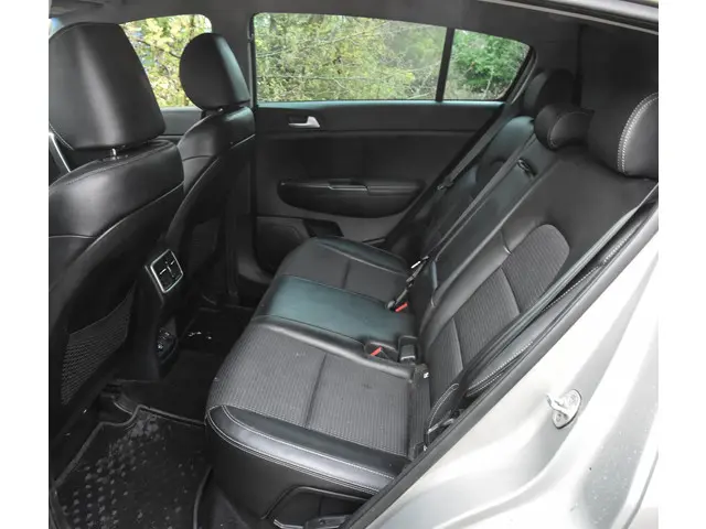 Kia Sportage 1.6 T-GDI 4WD DynamicPlusLine 2017 Benzine 24
