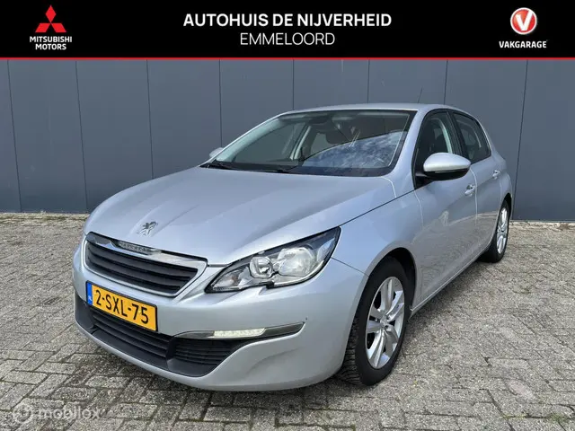 Peugeot 308 1.6 THP Blue Lease, trekhaak, navi 2013 Benzine