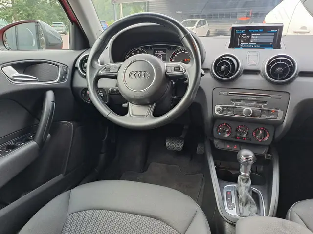 Audi A1 Sportback 1.0 TFSI Adrenalinc S-Line 2016 Benzine 6