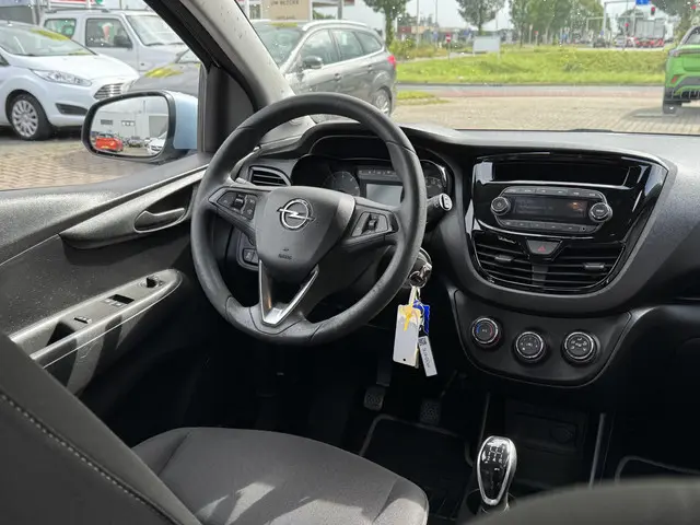 Opel KARL 1.0 ecoFLEX Edition 2015 Benzine 11